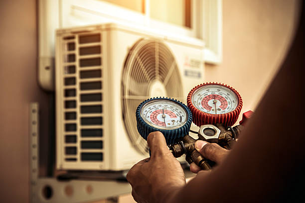 Professional Hvac technician working in Titusville, NJ